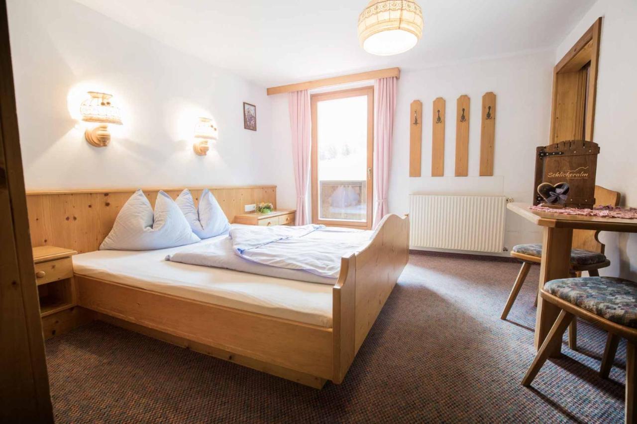 Berghotel Schlickeralm 1.616 M 플메스 외부 사진