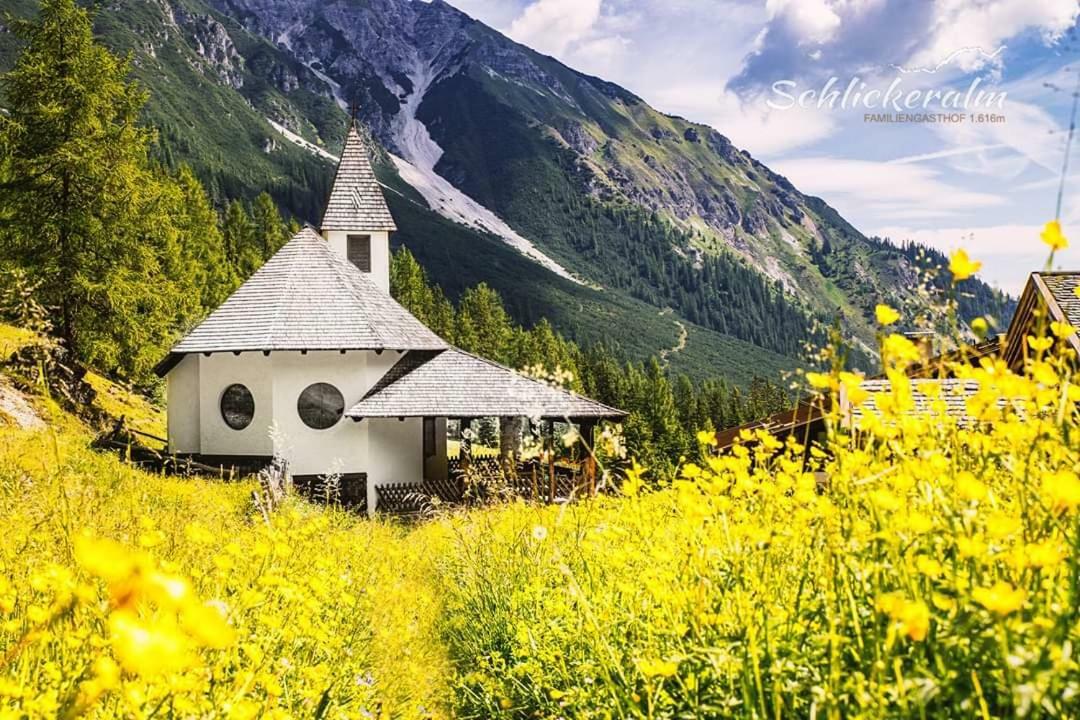 Berghotel Schlickeralm 1.616 M 플메스 외부 사진