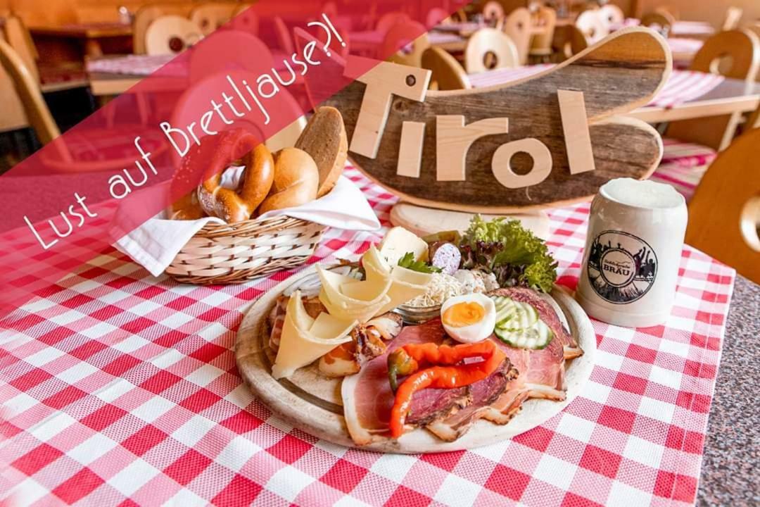 Berghotel Schlickeralm 1.616 M 플메스 외부 사진